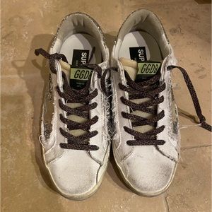 Authentic golden goose limited edition sneakers superstar.